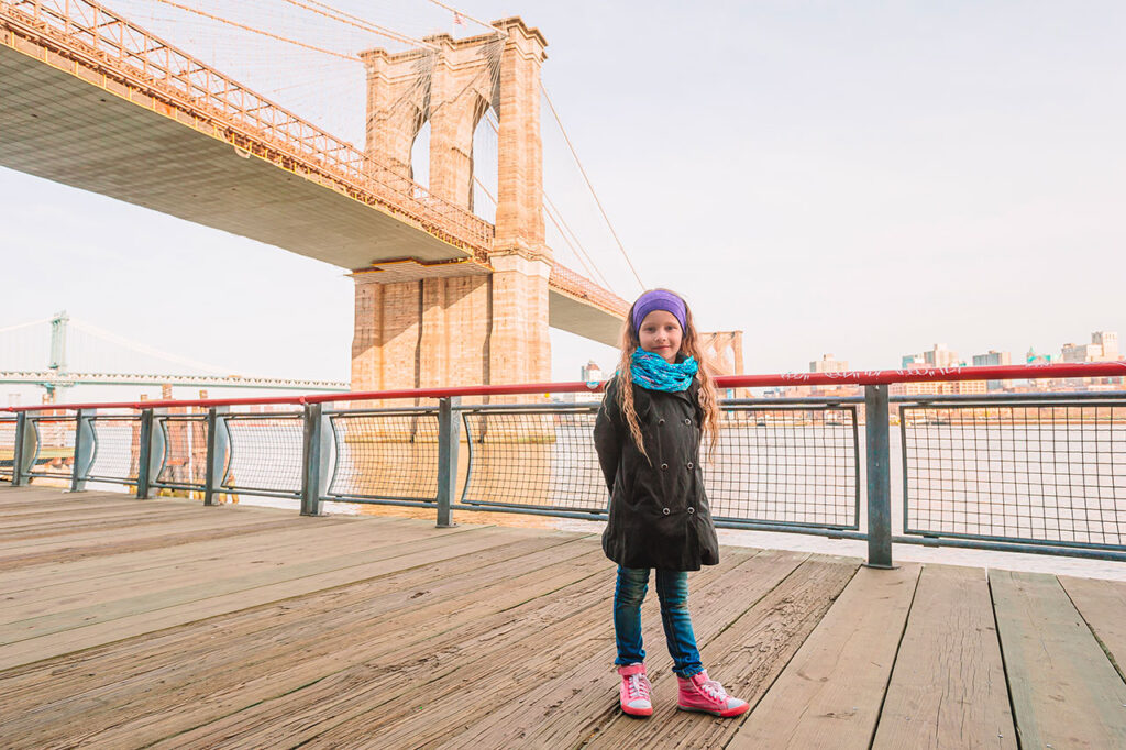 Brooklyn bridge family New York