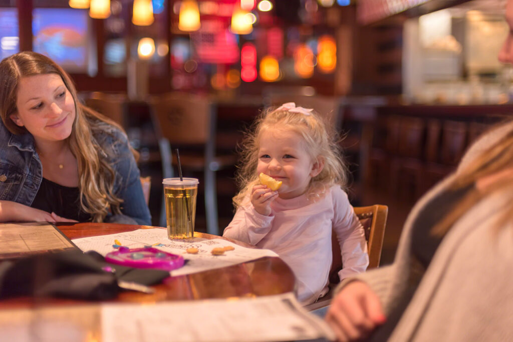 Family restaurant with children New York